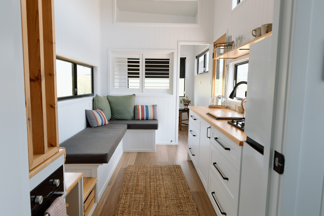 The Cabin@KC - Luxe Brand New Tiny Home. Set On 60 acres In The Beautiful Sunshine Coast Countryside - Alora Holiday Homes