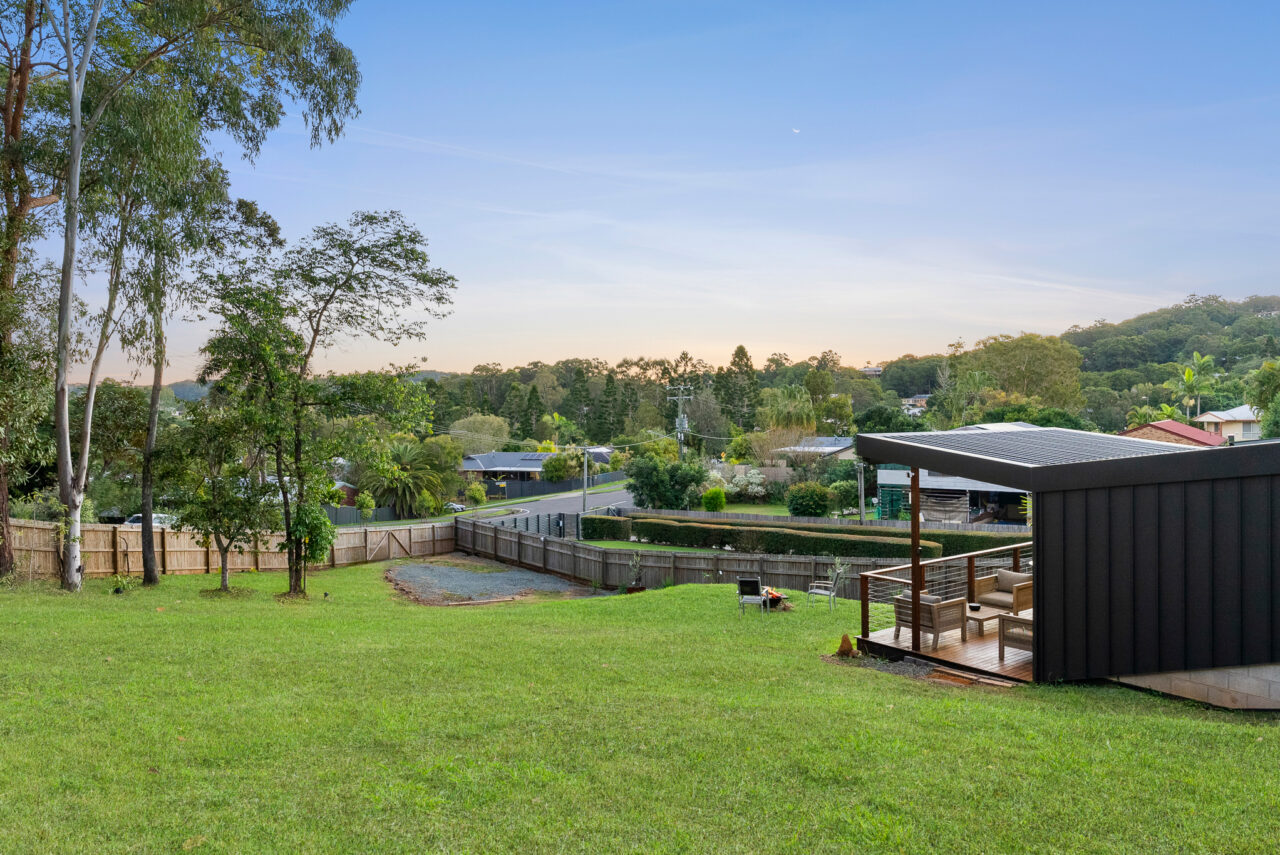 Pet-Friendly Tiny Home Retreat in Leafy Bli Bli - Alora Holiday Homes