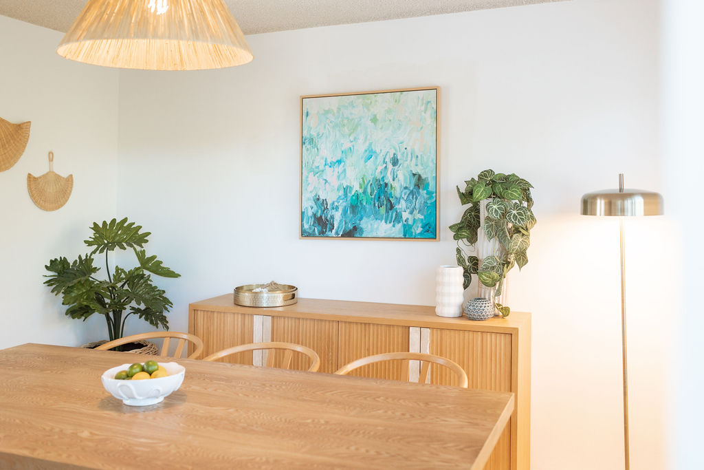 Praia on Moffat. Luxury Coastal Apartment. Walk to Beach, Cafés & Headlands. - Alora Holiday Homes