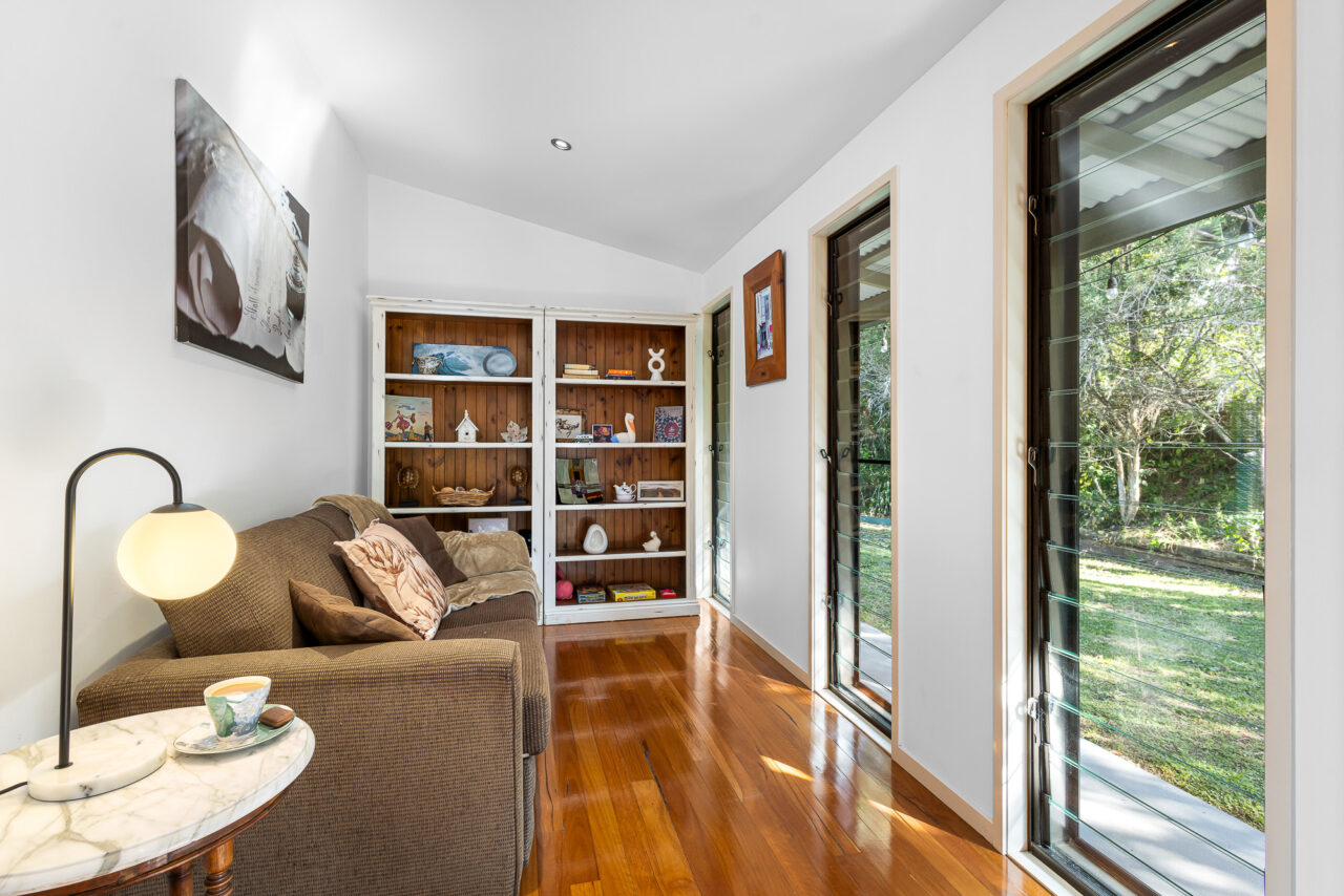 Blackall Bliss – Panoramic Luxury in the Heart of Mapleton - Alora Holiday Homes Blackall Bliss – Panoramic Luxury in the Heart of Mapleton - Alora Holiday Homes