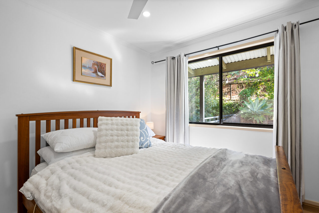 Blackall Bliss – Panoramic Luxury in the Heart of Mapleton - Alora Holiday Homes Blackall Bliss – Panoramic Luxury in the Heart of Mapleton - Alora Holiday Homes