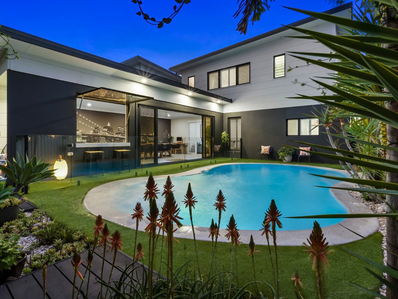Home - Alora Holiday Homes