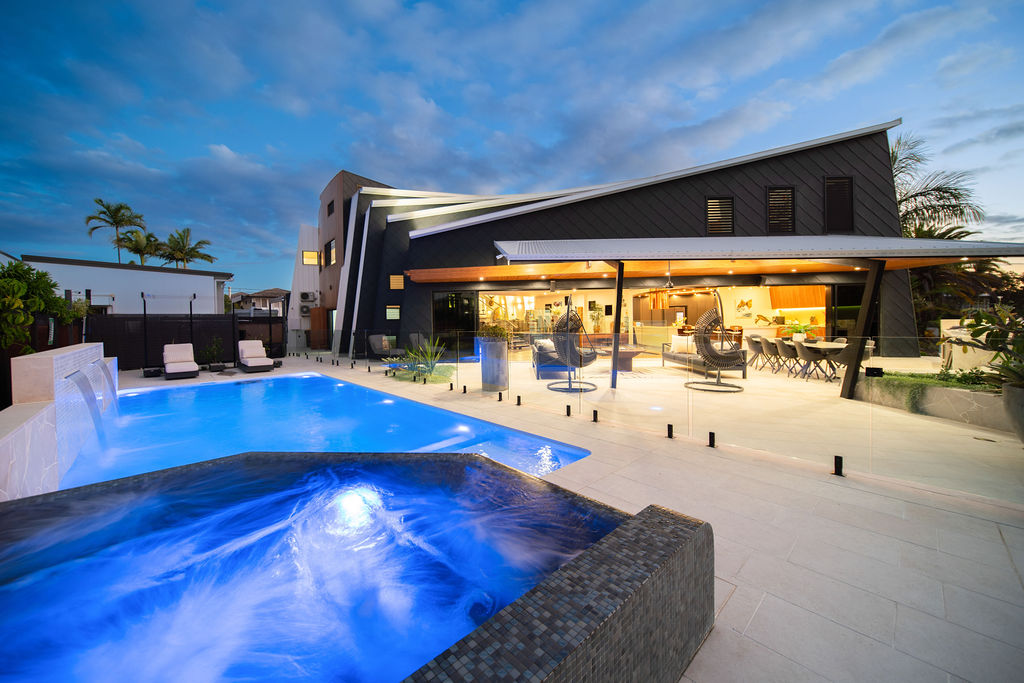 Home - Alora Holiday Homes